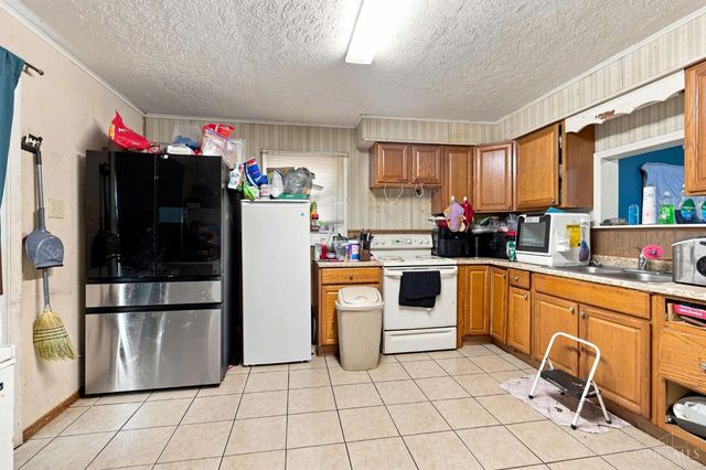 2125 Winona Drive, Middletown, OH 45042