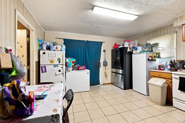 2125 Winona Drive, Middletown, OH 45042