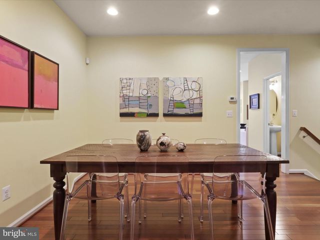 521 OVERLOOK PARK DR #49, Oxon Hill, MD 20745