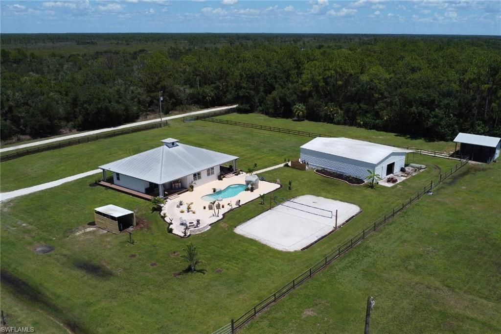 37061 Rickard LN, NORTH FORT MYERS, FL 33917 — exterior