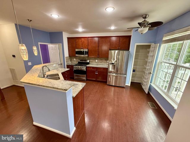 45728 WINDING BRANCH TER, Sterling, VA 20166