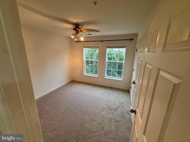 45728 WINDING BRANCH TER, Sterling, VA 20166