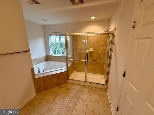 45728 WINDING BRANCH TER, Sterling, VA 20166