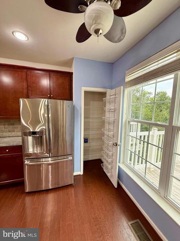 45728 WINDING BRANCH TER, Sterling, VA 20166
