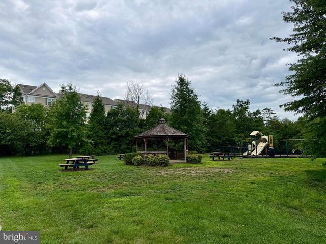 45728 WINDING BRANCH TER, Sterling, VA 20166