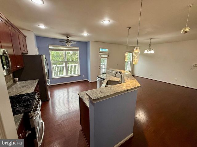 45728 WINDING BRANCH TER, Sterling, VA 20166