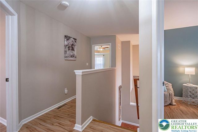 2161 Woodridge Drive, Lower Macungie Twp, PA 18062