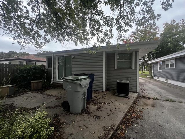 7007 N 41st STREET, Milwaukee, WI 53209