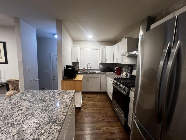 7007 N 41st STREET, Milwaukee, WI 53209