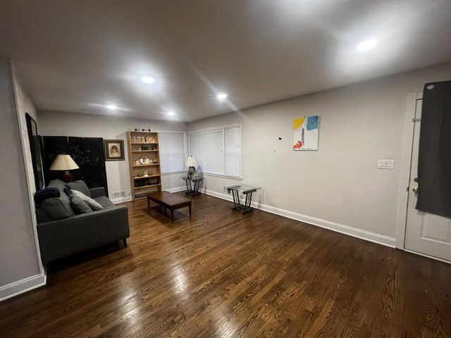 7007 N 41st STREET, Milwaukee, WI 53209