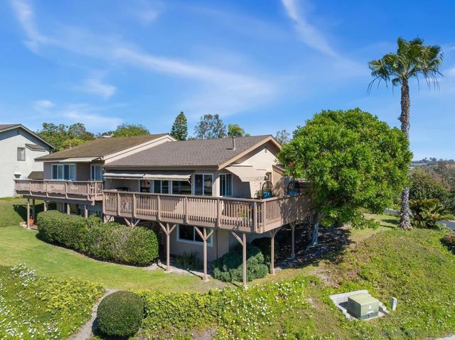 1989 Seawind Way, Oceanside, CA 92054