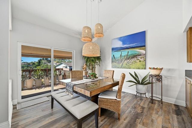 1989 Seawind Way, Oceanside, CA 92054