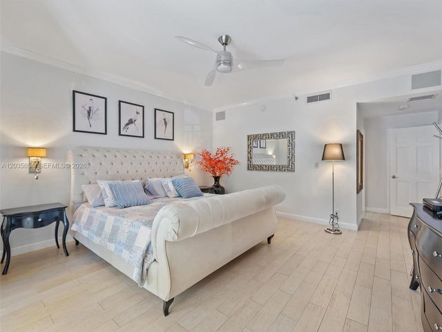 19116 Fisher Island Dr 19116, Miami Beach, FL 33109