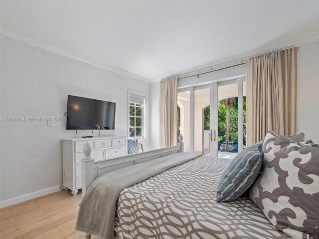 19116 Fisher Island Dr 19116, Miami Beach, FL 33109