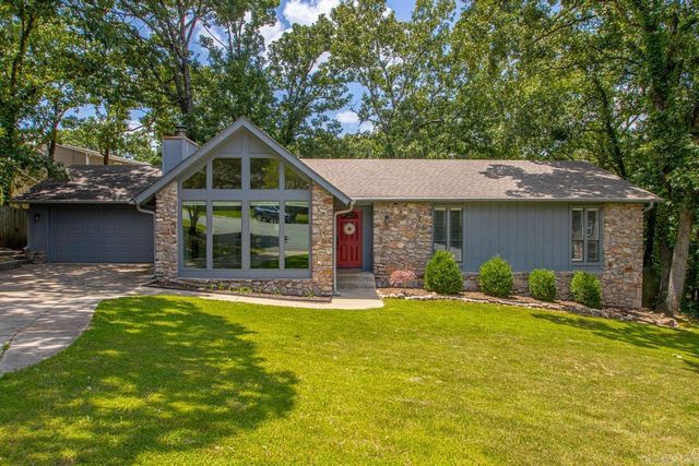 16 Marble Ct, Little Rock, AR 72212
