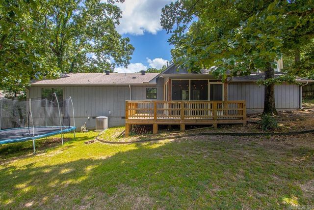 16 Marble Ct, Little Rock, AR 72212