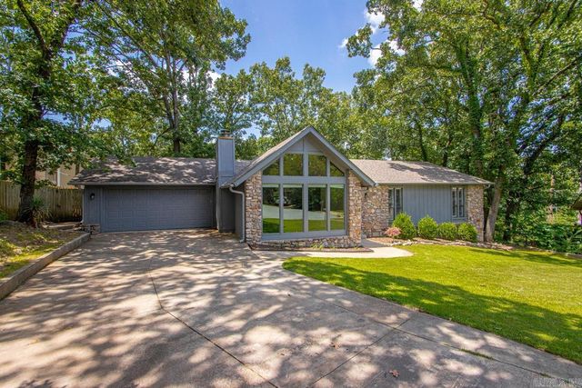 16 Marble Ct, Little Rock, AR 72212