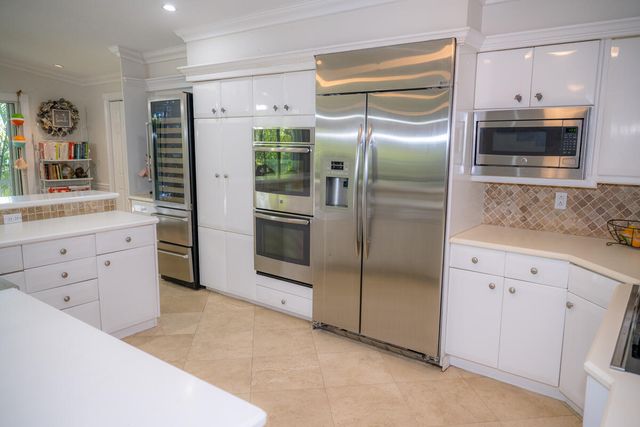 464 Lime Drive, Key Largo, FL 33037