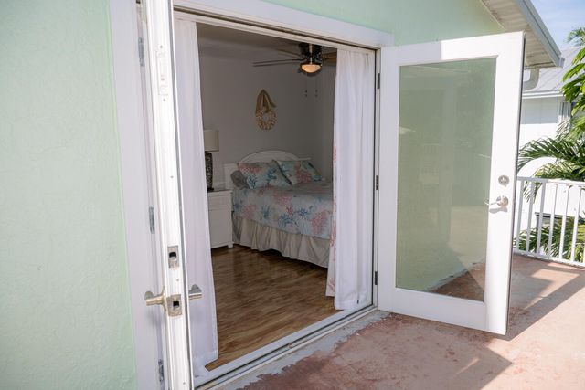 464 Lime Drive, Key Largo, FL 33037