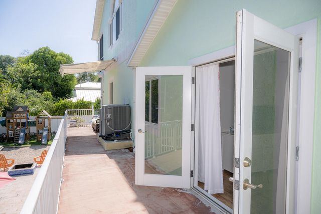 464 Lime Drive, Key Largo, FL 33037