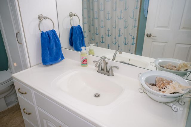 464 Lime Drive, Key Largo, FL 33037