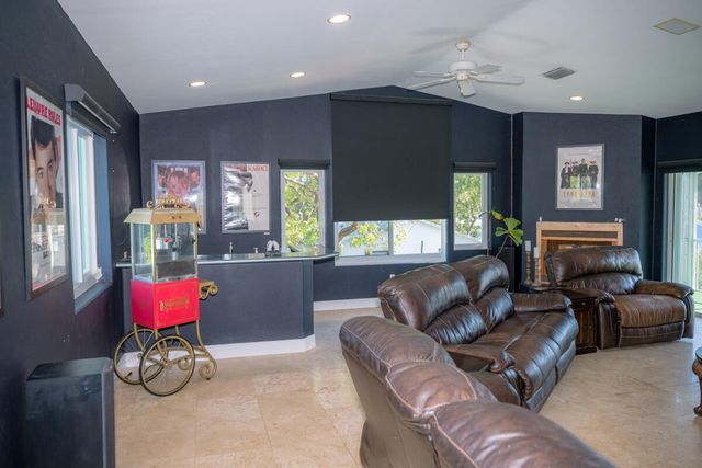 464 Lime Drive, Key Largo, FL 33037