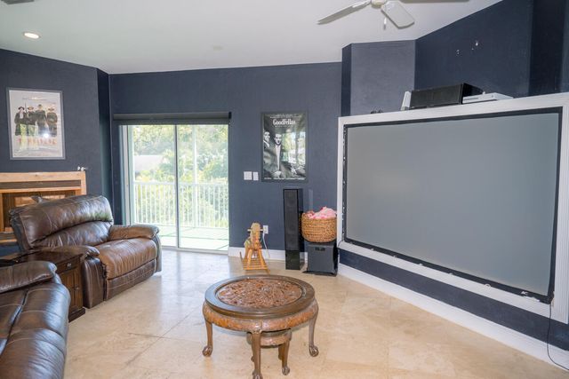 464 Lime Drive, Key Largo, FL 33037