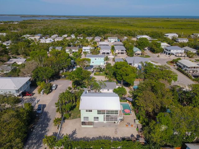 464 Lime Drive, Key Largo, FL 33037