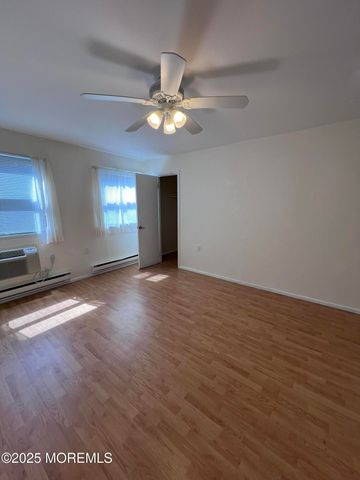 56 Constitution Boulevard, Whiting, NJ 08759