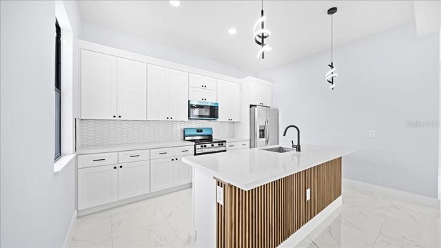 1201 NE 15TH TERRACE, Cape Coral, FL 33909