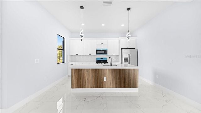 1201 NE 15TH TERRACE, Cape Coral, FL 33909