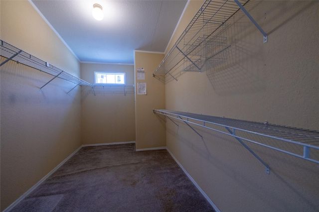 1400 Seminole TRL, Dale, TX 78616