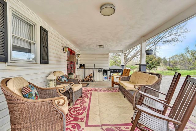 2238 Houston Mines RD, Troutville, VA 24175