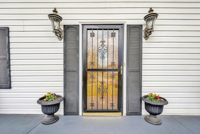 2238 Houston Mines RD, Troutville, VA 24175