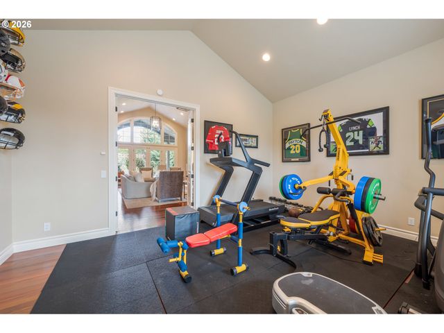 3689 MARCELLA Dr, Eugene, OR 97408