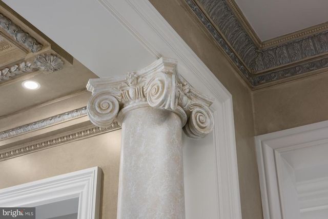 9412 MAFI CT, Great Falls, VA 22066