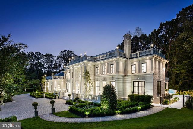 9412 MAFI CT, Great Falls, VA 22066