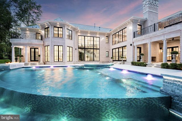 9412 MAFI CT, Great Falls, VA 22066