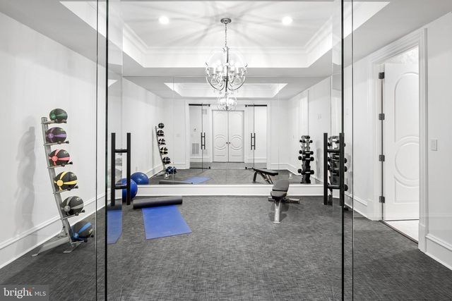 9412 MAFI CT, Great Falls, VA 22066