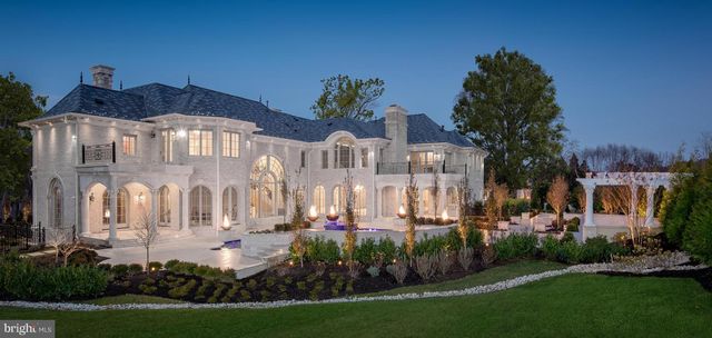 9412 MAFI CT, Great Falls, VA 22066