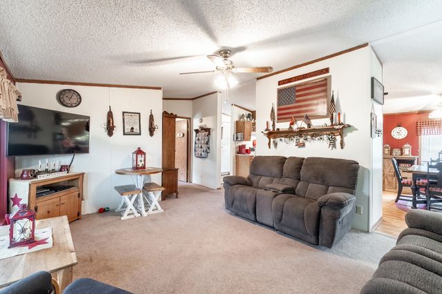 572 N 450 W, Angola, IN 46703