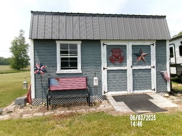 572 N 450 W, Angola, IN 46703