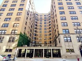 1755 E 55th Street 605, Chicago, IL 60615