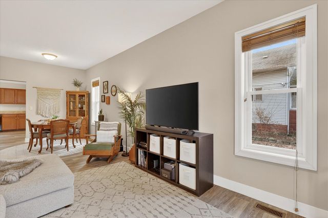 430 Carrier Street, Grand Rapids, MI 49505