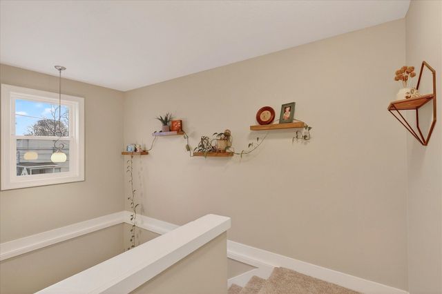 430 Carrier Street, Grand Rapids, MI 49505