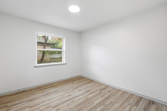 1429 Foothill Drive, Hurst, TX 76053