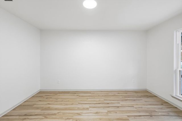 1429 Foothill Drive, Hurst, TX 76053