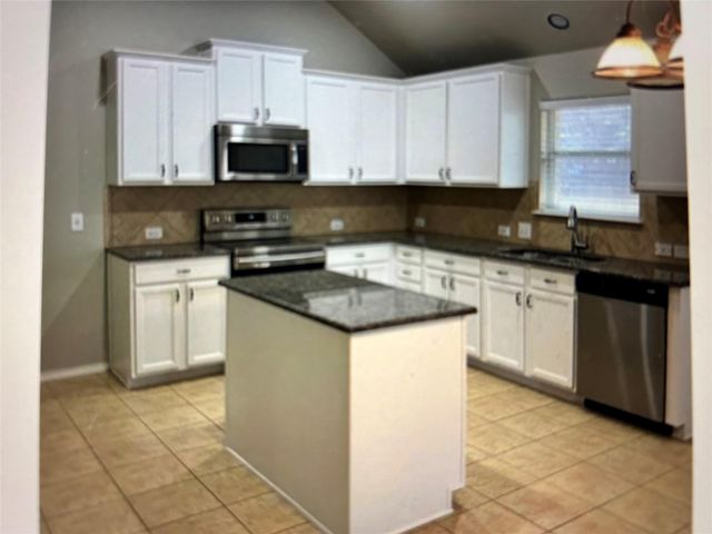 211 Animas DR, Georgetown, TX 78626