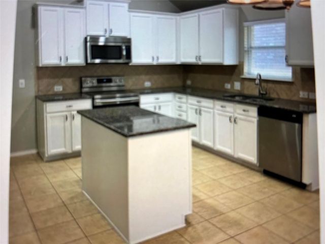 211 Animas DR, Georgetown, TX 78626
