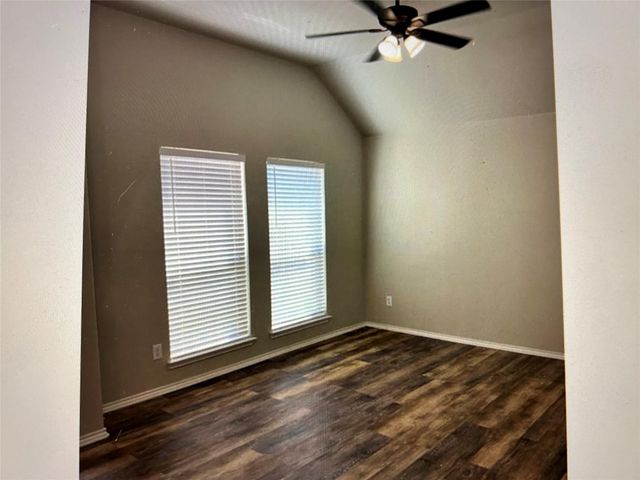 211 Animas DR, Georgetown, TX 78626